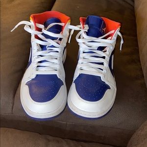 Jordan 1 mids